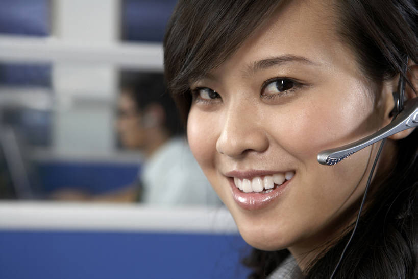 东方人,成年人,脸,头,脸颊,两个人,服务员,电话接线员,办公室,笑,打电话,微笑,露齿笑,横图,室内,特写,白天,侧面,商务,快乐,通讯,兴奋,幸福,成功,团队,信心,技术,城市,北京,中国,亚洲,连接,握,工作,联系,注视,刺激,肩膀,耳机,观察,看,职业,服务,握着,摄影,观看,指导,技巧,协助,支撑,控制,察看,便利,呼叫中心,享乐,关注,手艺,东亚,接待员,无线电技术,技能,技艺,年轻女性,亚洲人,中国人,年轻人,头部,脸部,脸蛋,面部,白领,服务生,侍者,说话,坐着,彩图,欢乐,妙技,本领,bj175