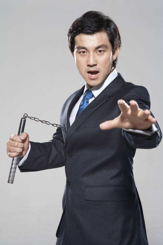 东方人,成年人,一个人,商务人士,商务男性,竖图,白色背景,正面,衬衫,锻炼,商务,骄傲,成功,运动,信心,竞争,武术,北京,中国,亚洲,仅一个男性,仅一个人,对抗,套装,冲突,领带,拿着,注视,破坏,仅一个年轻男性,观察,看,张嘴,表情,武器,活力,力量,战争,摄影,影棚,生活方式,观看,损坏,察看,攻击,威胁,对立,关注,矛盾,中国文化,摄影棚,兵器,商务装,防御,进攻,双节棍,武打,张大嘴巴,工薪阶层,东亚,武功,敌对,挫败,斗争,抗拒,抗衡,杀伤,威慑,技能,能力,认真,体育,危险,男人,男性,年轻男性,亚洲人,中国人,年轻人,白领,上班族,张开嘴,半身,彩图,影棚拍摄,衬衣,健身,拍摄,棍道,盘龙棍,武学,bj175