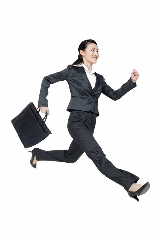 东方人,成年人,一个人,商务人士,商务女性,笑,微笑,露齿笑,竖图,留白,白色背景,侧面,商务,快乐,兴奋,中国,亚洲,仅一个年轻女性,仅一个女性,仅一个人,套装,正装,公文包,拿着,刺激,职业,生活方式,张开双腿,迅速,动作,享乐,愉悦,商务装,工薪阶层,东亚,慢跑,北京市,展开双腿,年轻女性,女人,女性,亚洲人,中国人,年轻人,白领,上班族,彩图,全身,影棚拍摄,欢乐,办公室职员,伸展双腿,动机,好消息,bj175