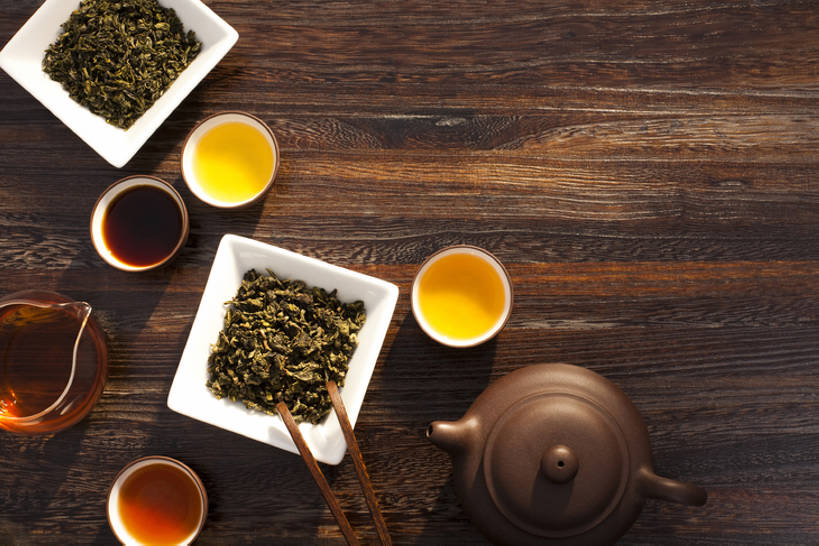 无人,横图,俯视,室内,茶,桌子,静物,中国,亚洲,木制,材料,瓷器,正方形,茶道,茶叶,陶瓷制品,茶碟,茶馆,健康,安静,摄影,紫砂壶,有机食品,生活方式,茶色,高雅,草本,中国文化,烧水壶,干的,东亚,热饮,茶杯,彩图,高角度拍摄,传统文化,bj175