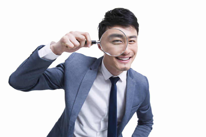 东方人,成年人,一个人,商务人士,商务男性,笑,微笑,露齿笑,横图,留白,抠图,白色背景,正面,衬衫,西装,商务,时尚,快乐,兴奋,幸福,热情,成功,信心,北京,中国,亚洲,仅一个男性,仅一个人,握,套装,正装,放大镜,领带,注视,现代,刺激,仅一个年轻男性,观察,看,站着,职业,独立,表情,活力,乐趣,探索,握着,摄影,放大,观看,发现,惊奇,幽默,察看,享乐,变形,关注,肖像,商务装,工薪阶层,东亚,搜寻,一套,男人,男性,年轻男性,亚洲人,中国人,年轻人,白领,上班族,半身,彩图,影棚拍摄,衬衣,欢乐,机遇,焦距,办公室职员,好奇心,韩版,广角,bj175