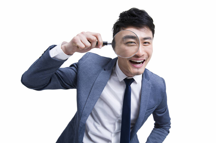 东方人,成年人,一个人,商务人士,商务男性,笑,微笑,露齿笑,横图,留白,抠图,白色背景,正面,衬衫,西装,商务,时尚,快乐,兴奋,幸福,热情,成功,信心,北京,中国,亚洲,仅一个男性,仅一个人,握,套装,正装,放大镜,领带,注视,现代,刺激,仅一个年轻男性,观察,看,站着,职业,独立,表情,活力,乐趣,探索,握着,摄影,放大,观看,发现,惊奇,幽默,察看,享乐,变形,关注,肖像,商务装,工薪阶层,东亚,搜寻,一套,男人,男性,年轻男性,亚洲人,中国人,年轻人,白领,上班族,半身,彩图,影棚拍摄,衬衣,欢乐,机遇,焦距,办公室职员,好奇心,韩版,广角,bj175