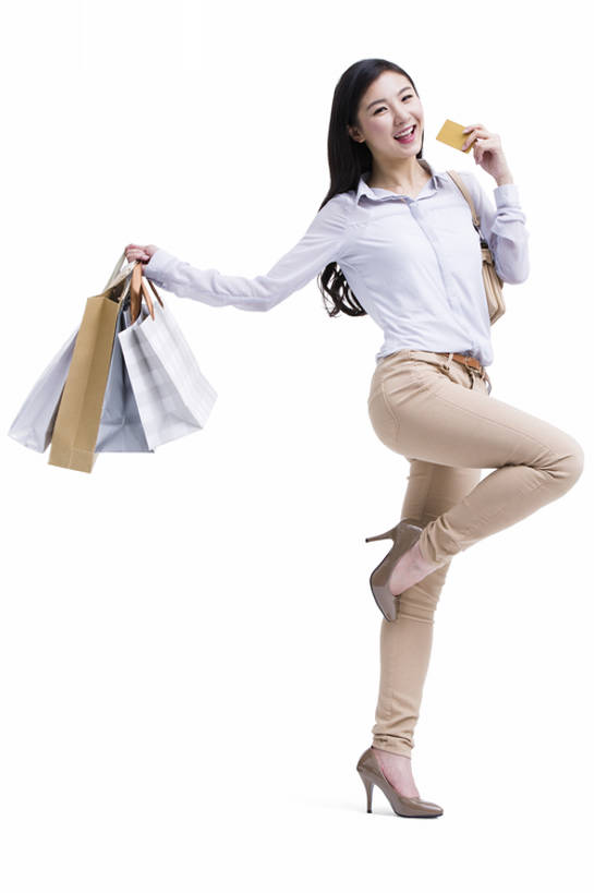 东方人,成年人,一个人,站,笑,微笑,露齿笑,竖图,留白,抠图,白色背景,侧面,高跟鞋,衬衫,购物,时尚,快乐,兴奋,幸福,纯洁,信用卡,消费,北京,中国,亚洲,仅一个年轻女性,仅一个女性,仅一个人,握,丰富,购物袋,挎包,美丽,注视,休闲装,现代,刺激,观察,看,站着,活力,可爱,乐趣,零售,童年,童趣,握着,财富,金融,摄影,生活方式,观看,单腿,察看,便利,贵宾,享乐,关注,金卡,肖像,选购,贸易,童真,东亚,烂漫,无邪,血拼,天真,年轻女性,女人,女性,亚洲人,中国人,年轻人,电子商务,休闲活动,站立,张开手臂,彩图,全身,影棚拍摄,欢乐,美人,韩版,bj175