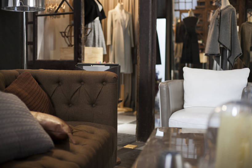 无人,办公室,商店,横图,室内,商务,时尚,集体,沙发,纺织品,北京,中国,亚洲,人造模特,利益,现代,衣服,团体,零售,财富,创意,摄影,奋斗,道具,愿望,组织,高雅,服装店,工作室,华贵,努力,手艺,创新,东亚,服装模特,时装模特,模特道具,时装道具,展示道具,服装模特道具,陈列道具,新意,理想,式样,设计,彩图,上流社会,纺织工业,产品设计,bj175