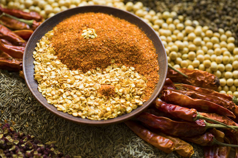无人,横图,俯视,农业,豆,大豆,辣椒,蔬菜,静物,中国,亚洲,许多,堆叠,形状,丰富,干燥,材料,粉末,调料,谷物,香料,食品,调味品,很多,主食,饮食,红色,碗,概念,健康,粉,南美,摄影,有机食品,多样,辣椒粉,研磨,南美洲,创造力,太极,拉丁美洲,美洲,东亚,健康食物,首府,亚美利加洲,粉状,南亚美利加洲,粉剂,法属圭亚那,卡宴,想法,孜然芹,设计,红辣椒,彩图,膳食纤维,成分,bj175