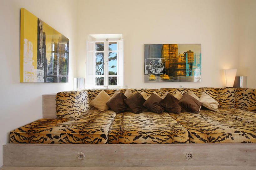 无人,家,横图,室内,白天,家具,沙发,建筑,日光,西班牙,欧洲,木制,现代,装饰品,装饰物,摄影,建造,明亮,起居室,简单,地中海,建筑材料,虎纹,马略卡,彩图,当代,居住区,建筑结构,bj175