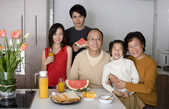 tkf001_239576