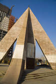 tkf001_305645