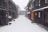 tkf001_818537