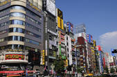 tkf001_833195