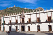 tkf003_673035