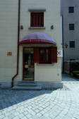 tkf002_114971