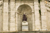 tkf005_295571